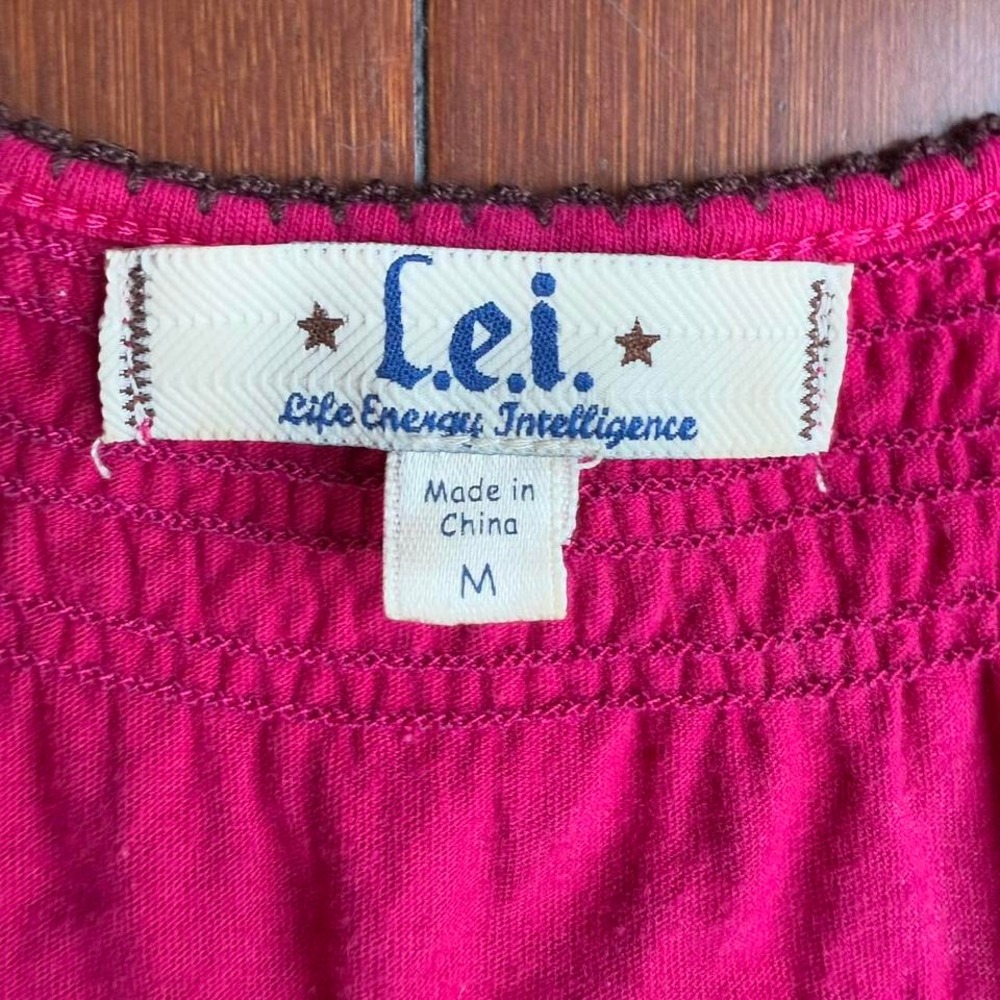 Vintage L.E.I. Fuschia Ruffle Tank - Picture 4 of 6
